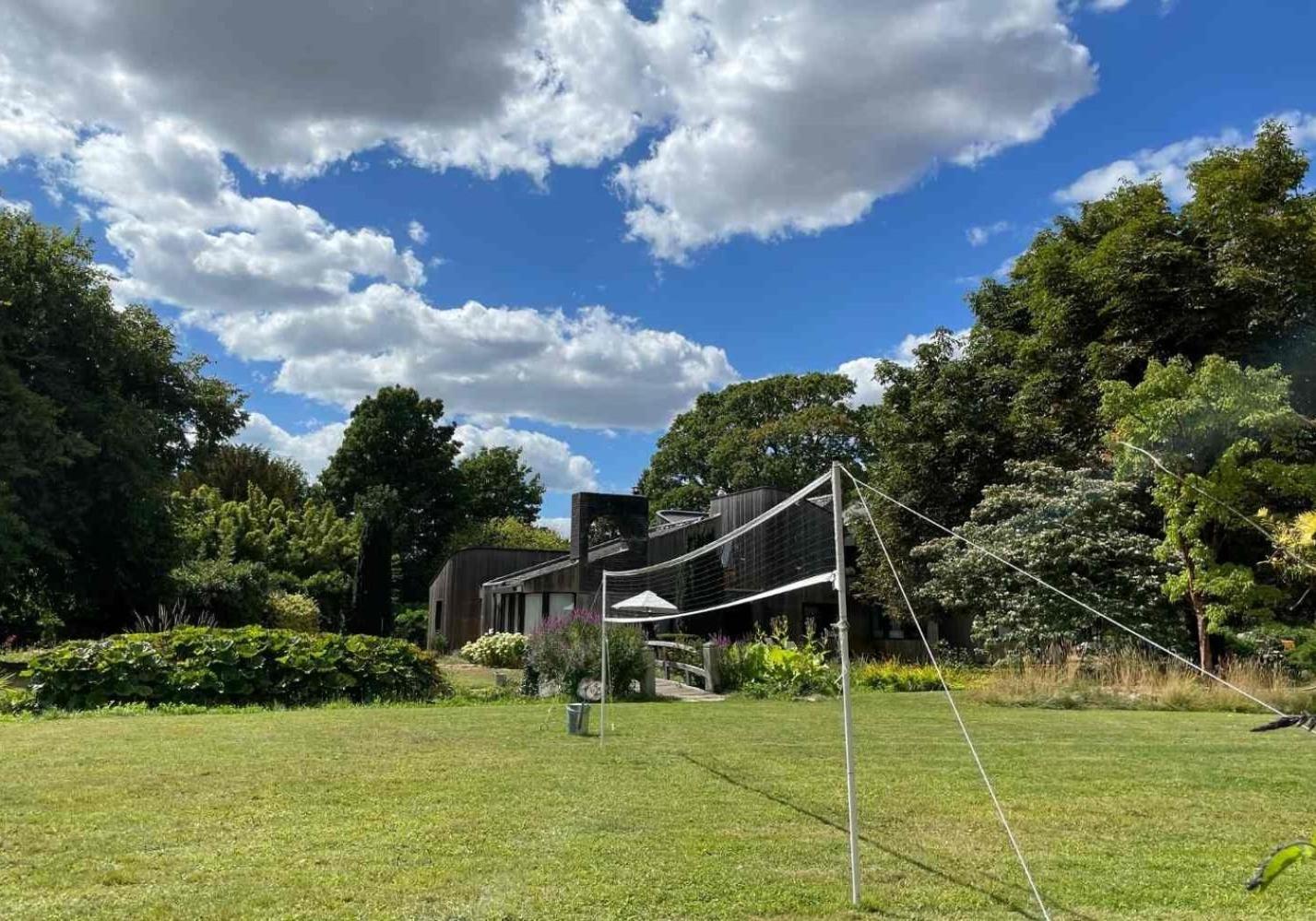 Unique & Rural Child Friendly Annexe With Large Gardens, Games & Tennis Court - Chichester Holiday Properties Екстериор снимка