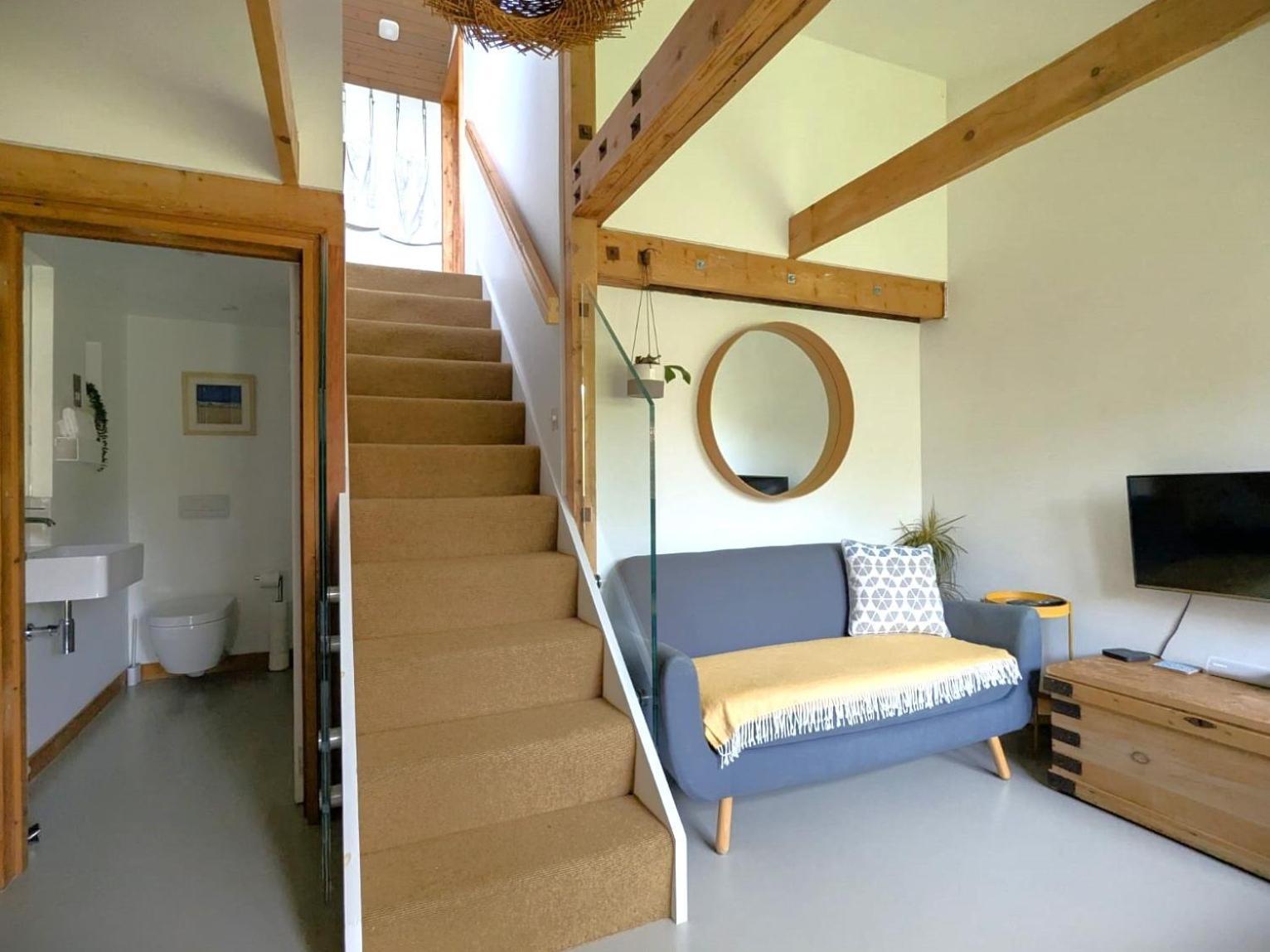 Unique & Rural Child Friendly Annexe With Large Gardens, Games & Tennis Court - Chichester Holiday Properties Екстериор снимка